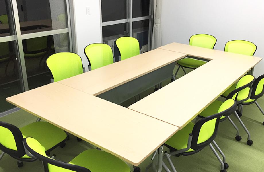 会議室 (1〜10名程度)